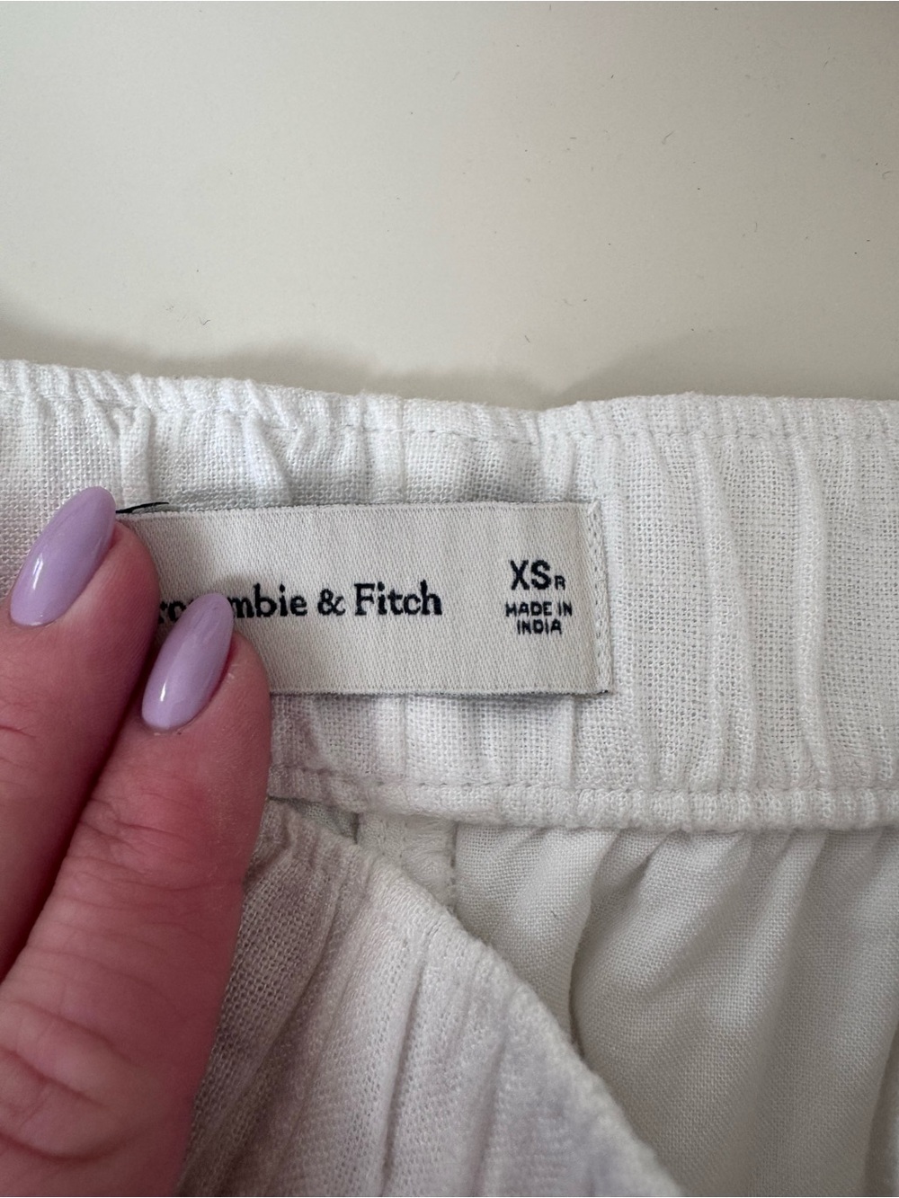 Abercrombie & Fitch Linen Shorts - Picture 4 of 4